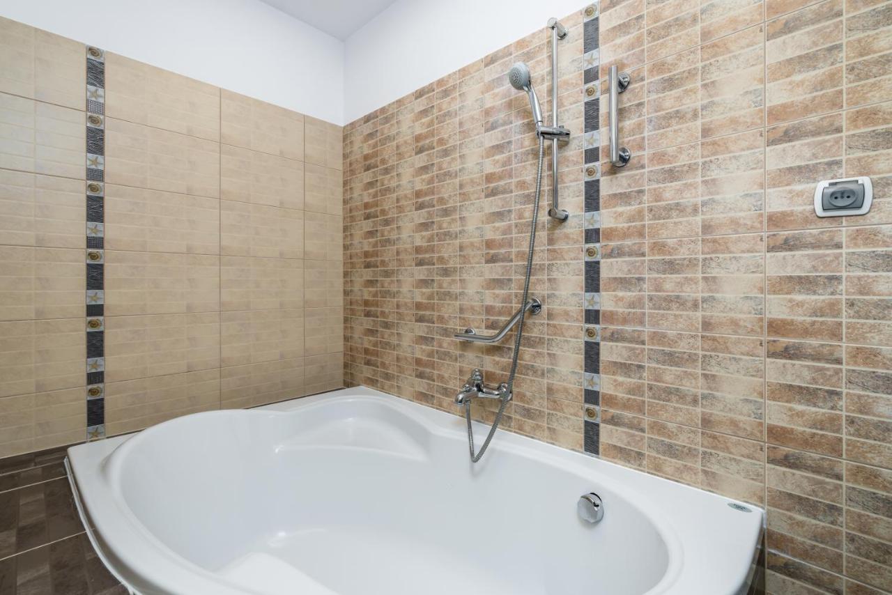 Sleepway Apartments- Szyperska Poznań Extérieur photo